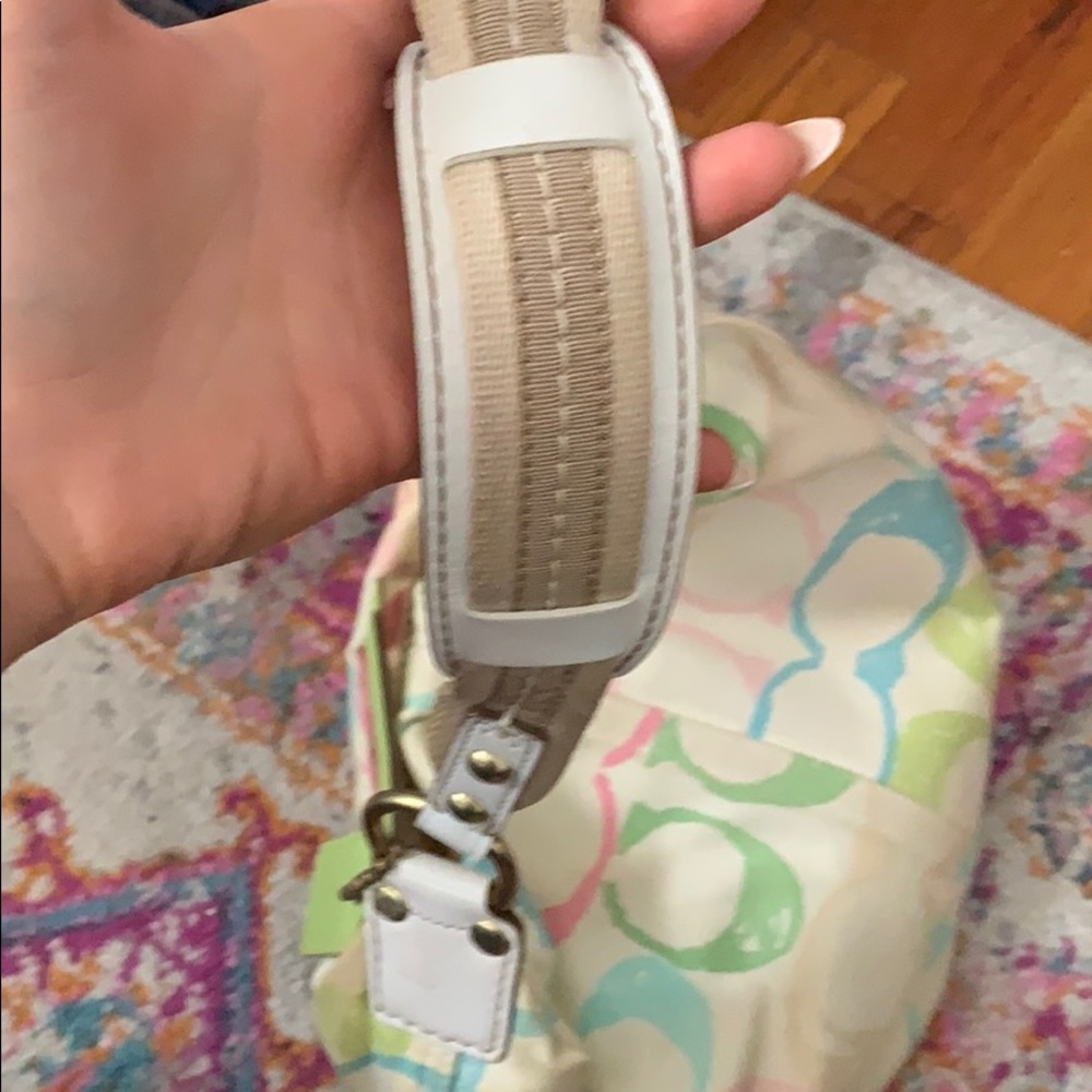 Vintage Coach Scribble Hampton Bag - image 4